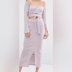 Elegant Lavender Off-Shoulder Skirt Set first pic is style of Set ..size 10